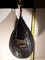 Click image for larger version

Name:	Vintage-Everlast-Black-Leather-Boxing-Punching-Speed-Bag 4209.jpg
Views:	3327
Size:	20.0 KB
ID:	91675